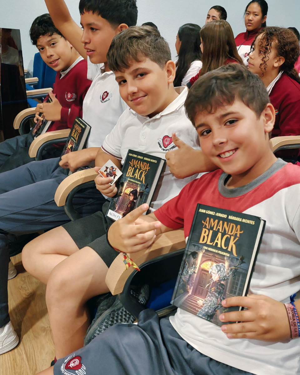 Amanda Black - 12 Amanda Black - 12