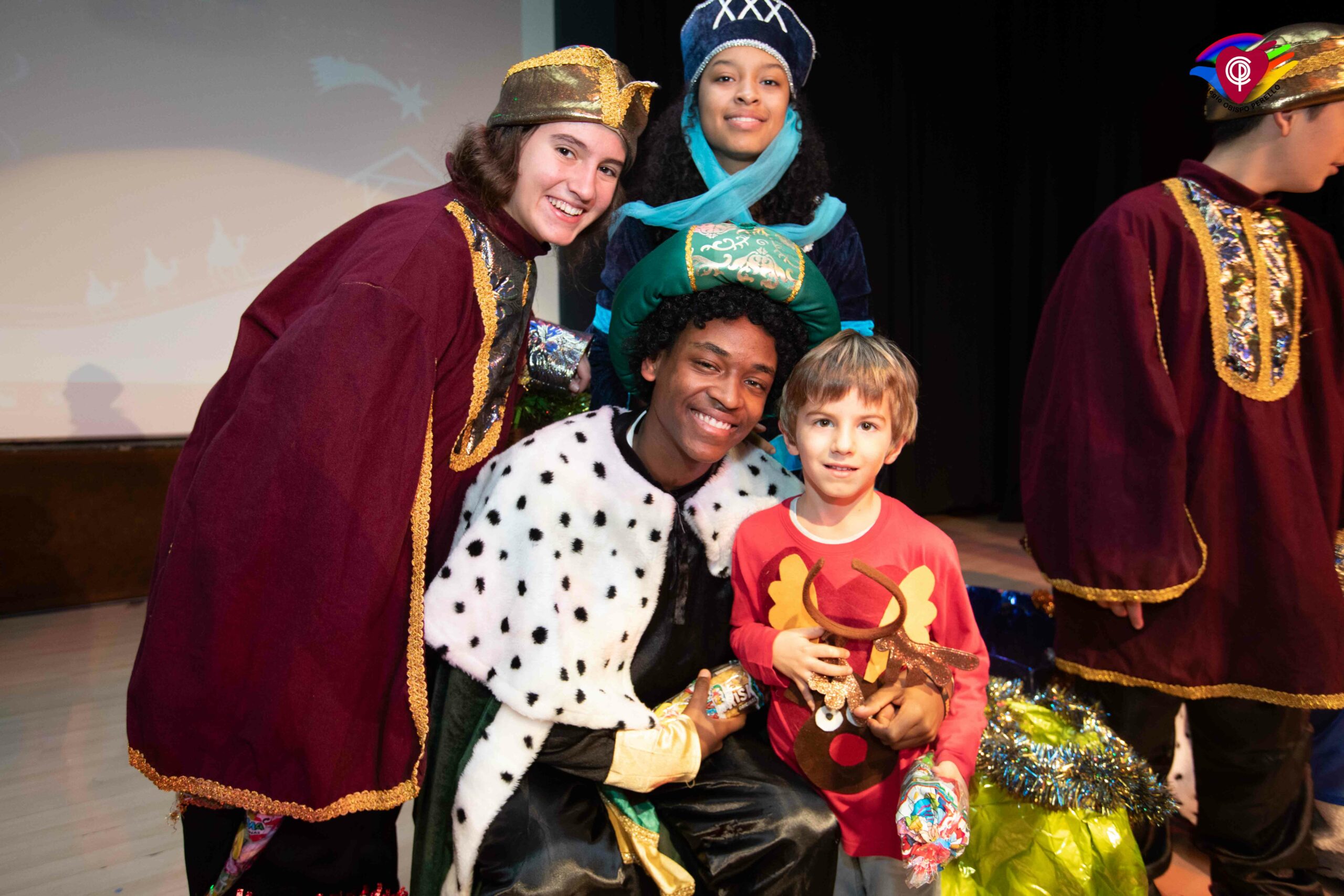 VISITA_REYES_MAGOS_INFANTIL_Y_PRIMARIA-230