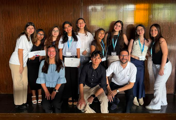 Premios finales en el Torneo Youth MEU